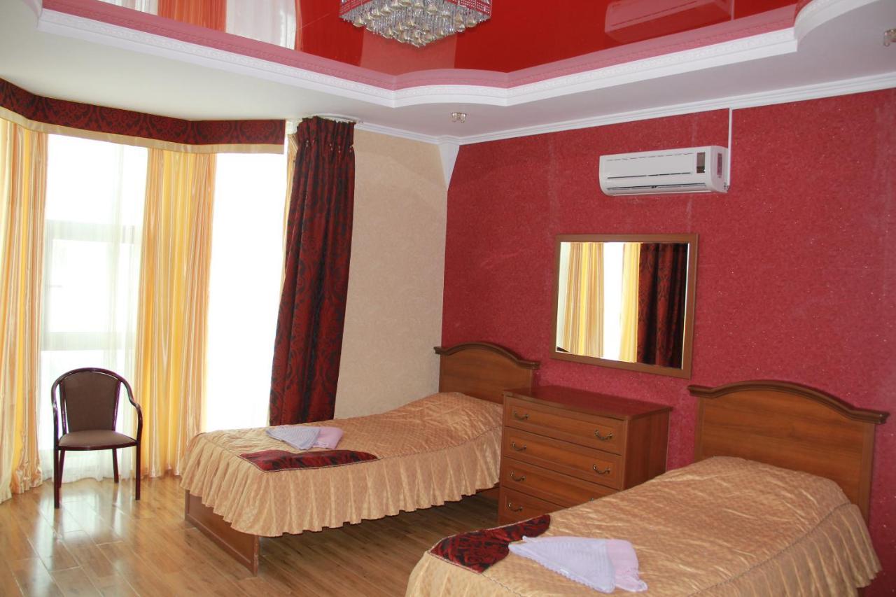 Kristall Hotel Bosteri Zewnętrze zdjęcie