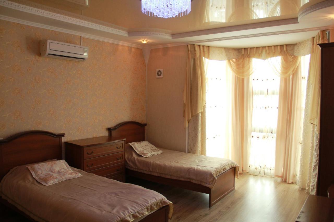 Kristall Hotel Bosteri Zewnętrze zdjęcie