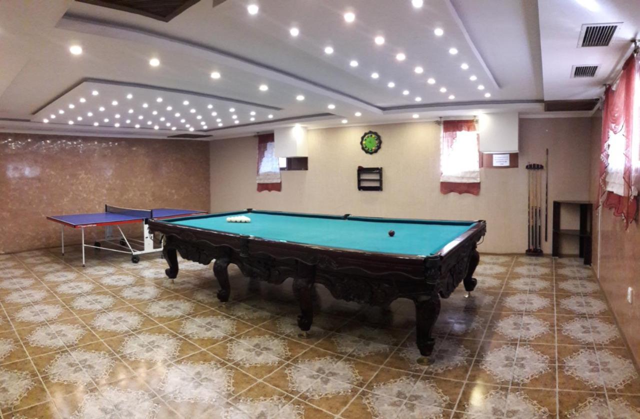 Kristall Hotel Bosteri Zewnętrze zdjęcie