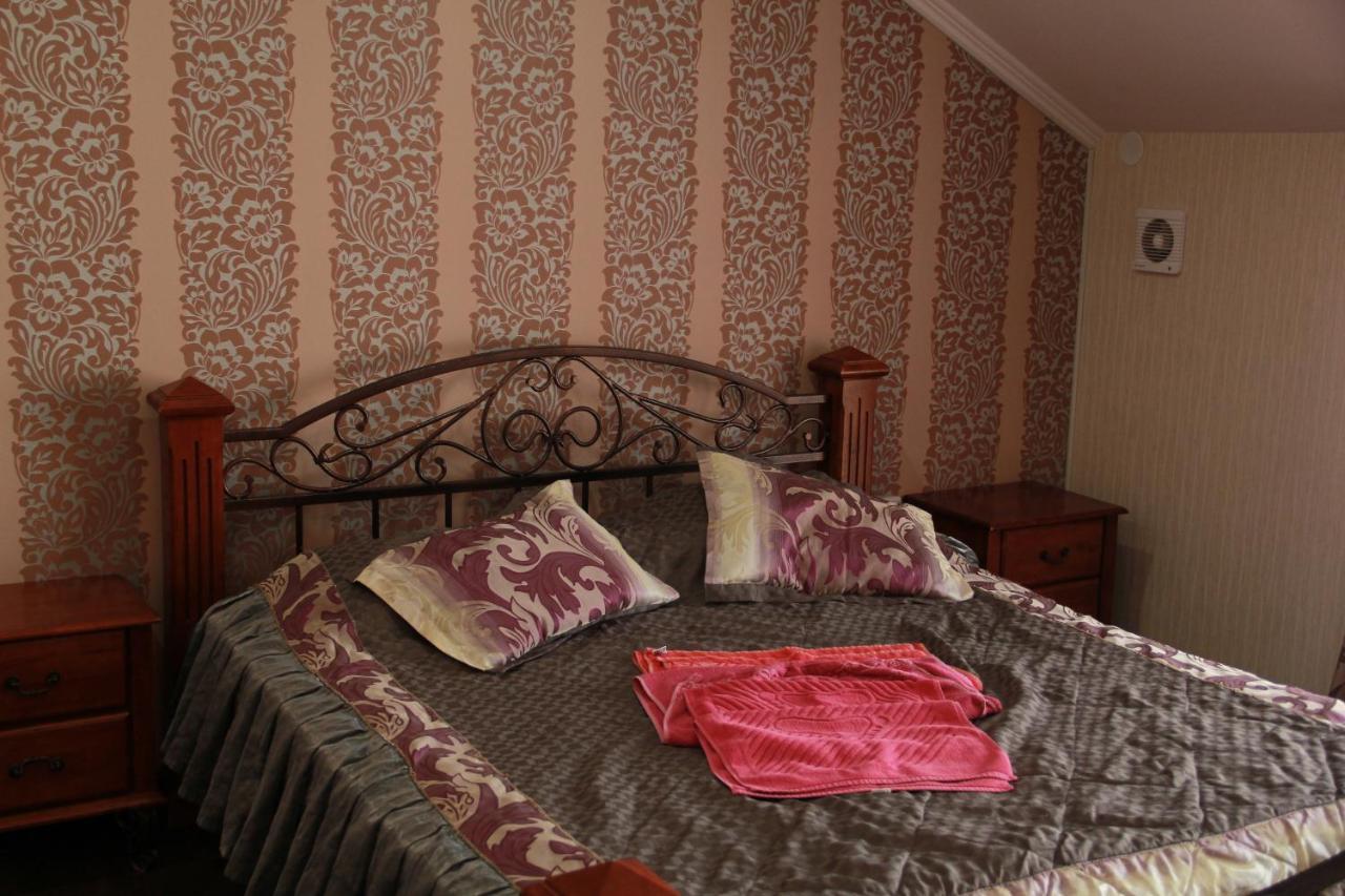 Kristall Hotel Bosteri Zewnętrze zdjęcie