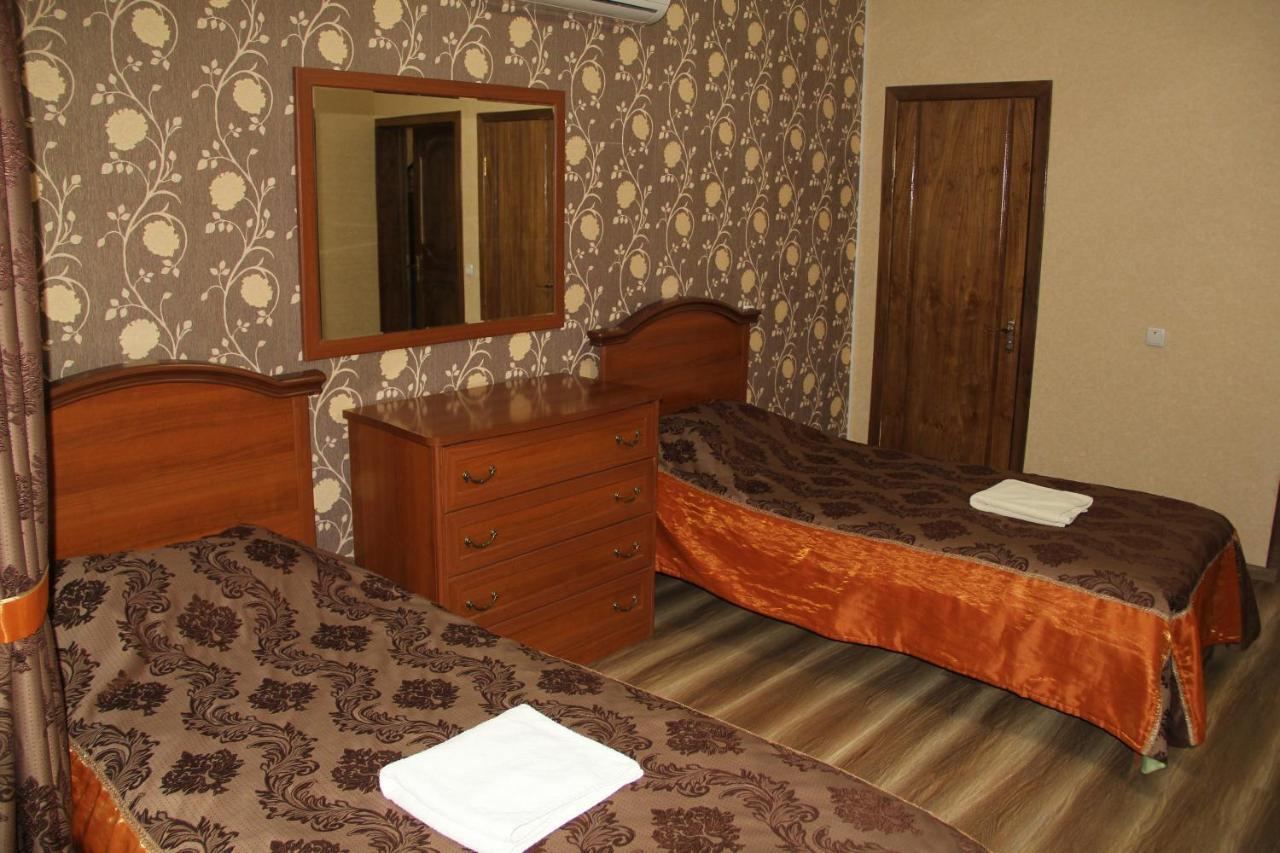 Kristall Hotel Bosteri Zewnętrze zdjęcie