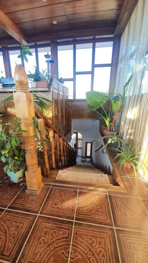 Kristall Hotel Bosteri Zewnętrze zdjęcie