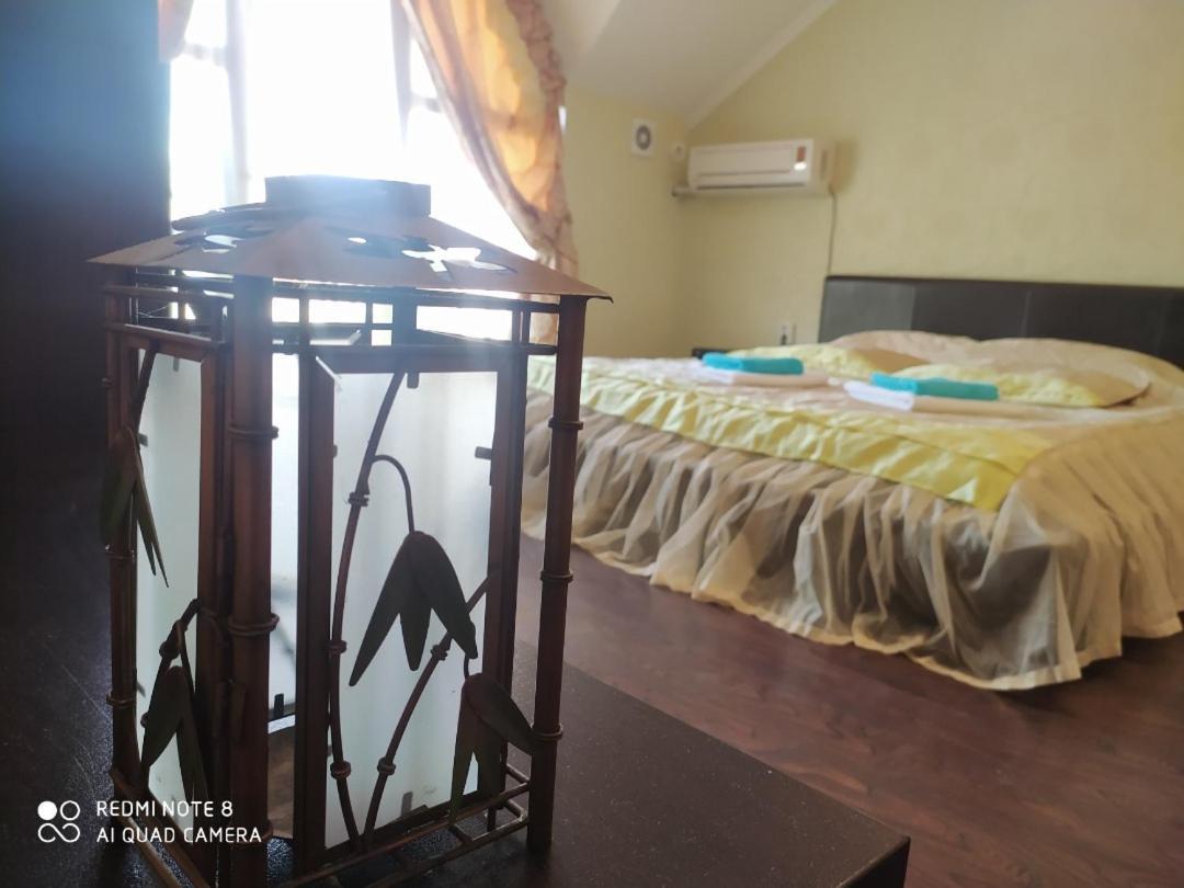 Kristall Hotel Bosteri Zewnętrze zdjęcie