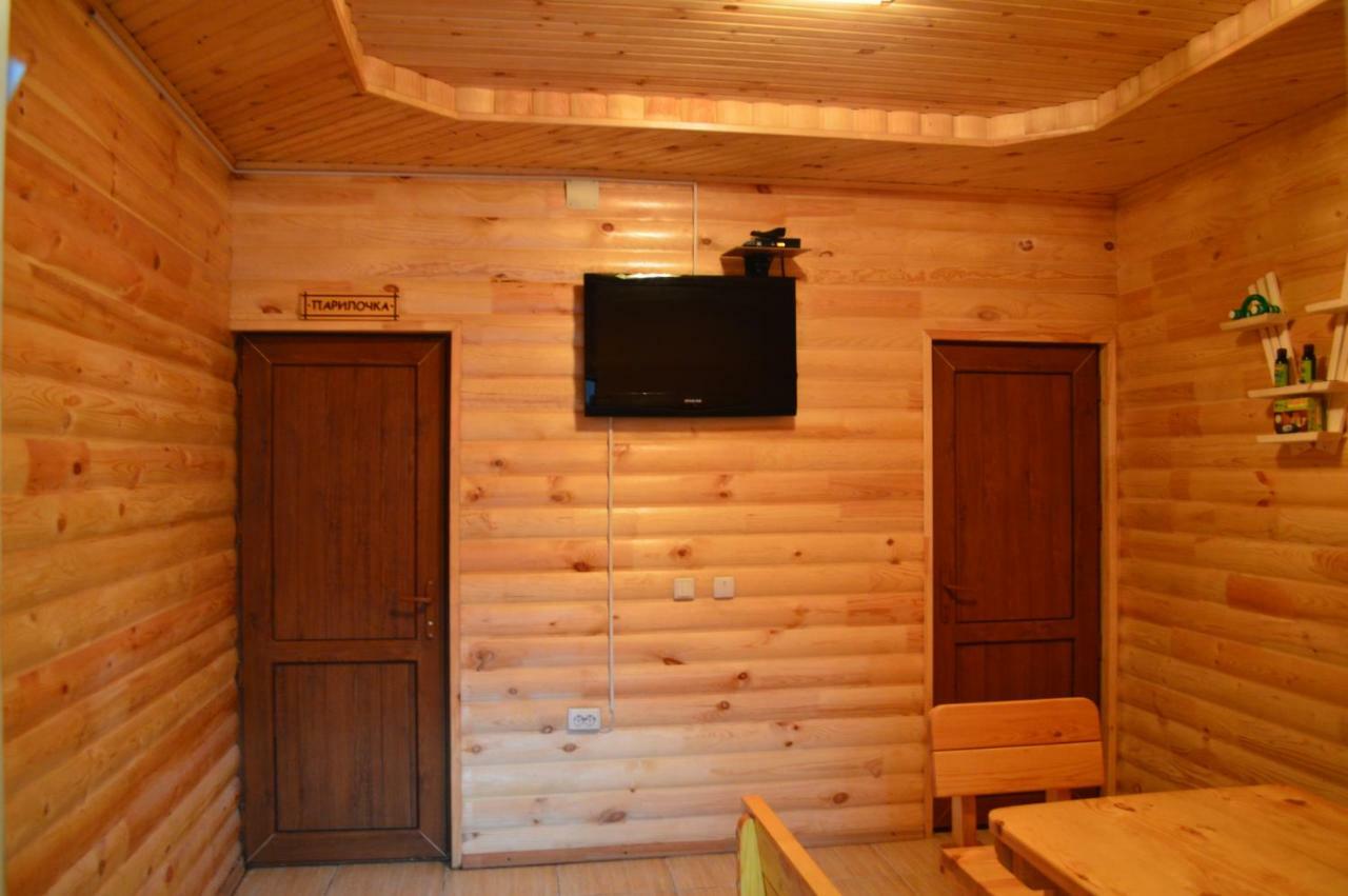 Kristall Hotel Bosteri Zewnętrze zdjęcie