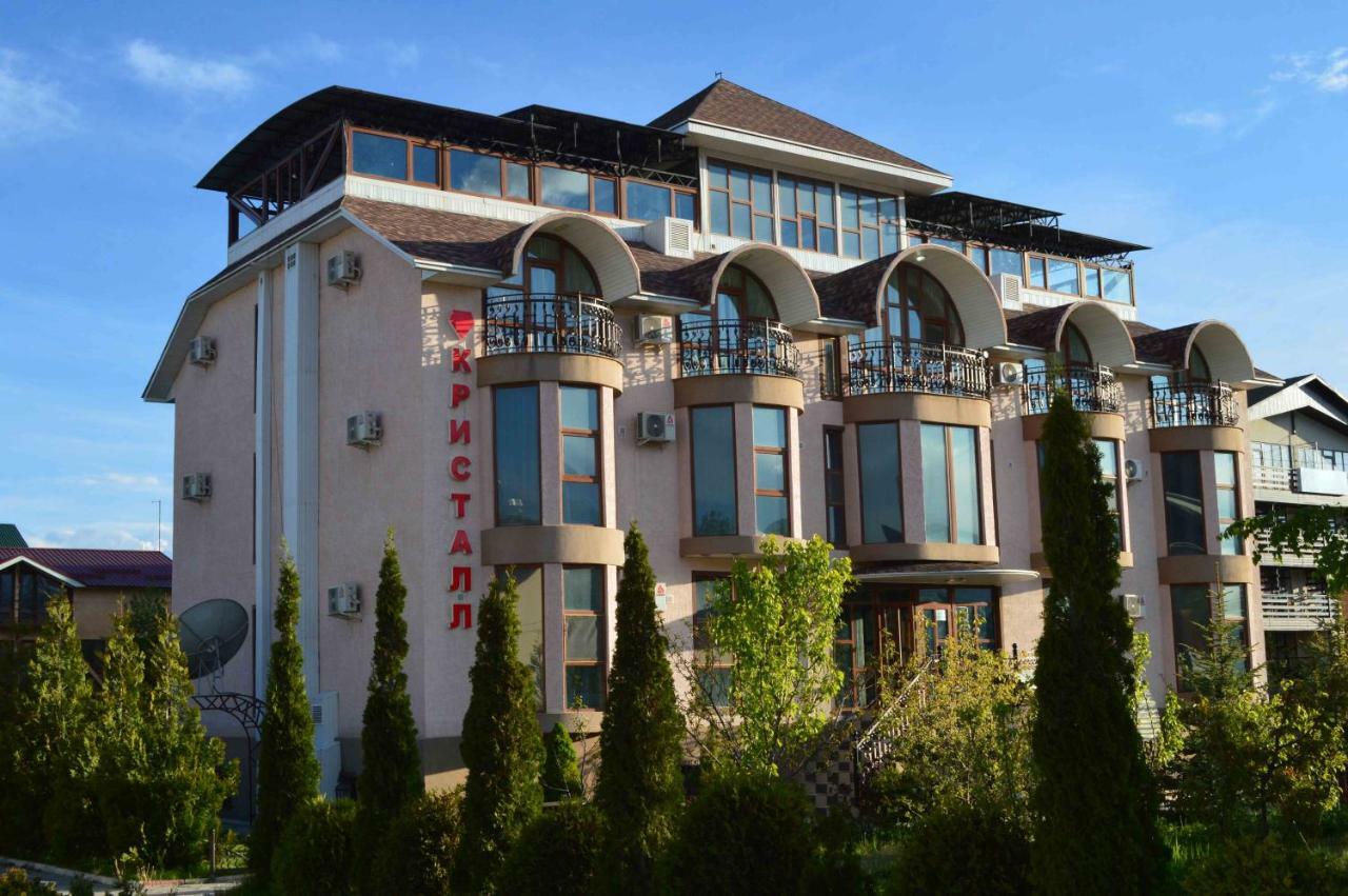 Kristall Hotel Bosteri Zewnętrze zdjęcie
